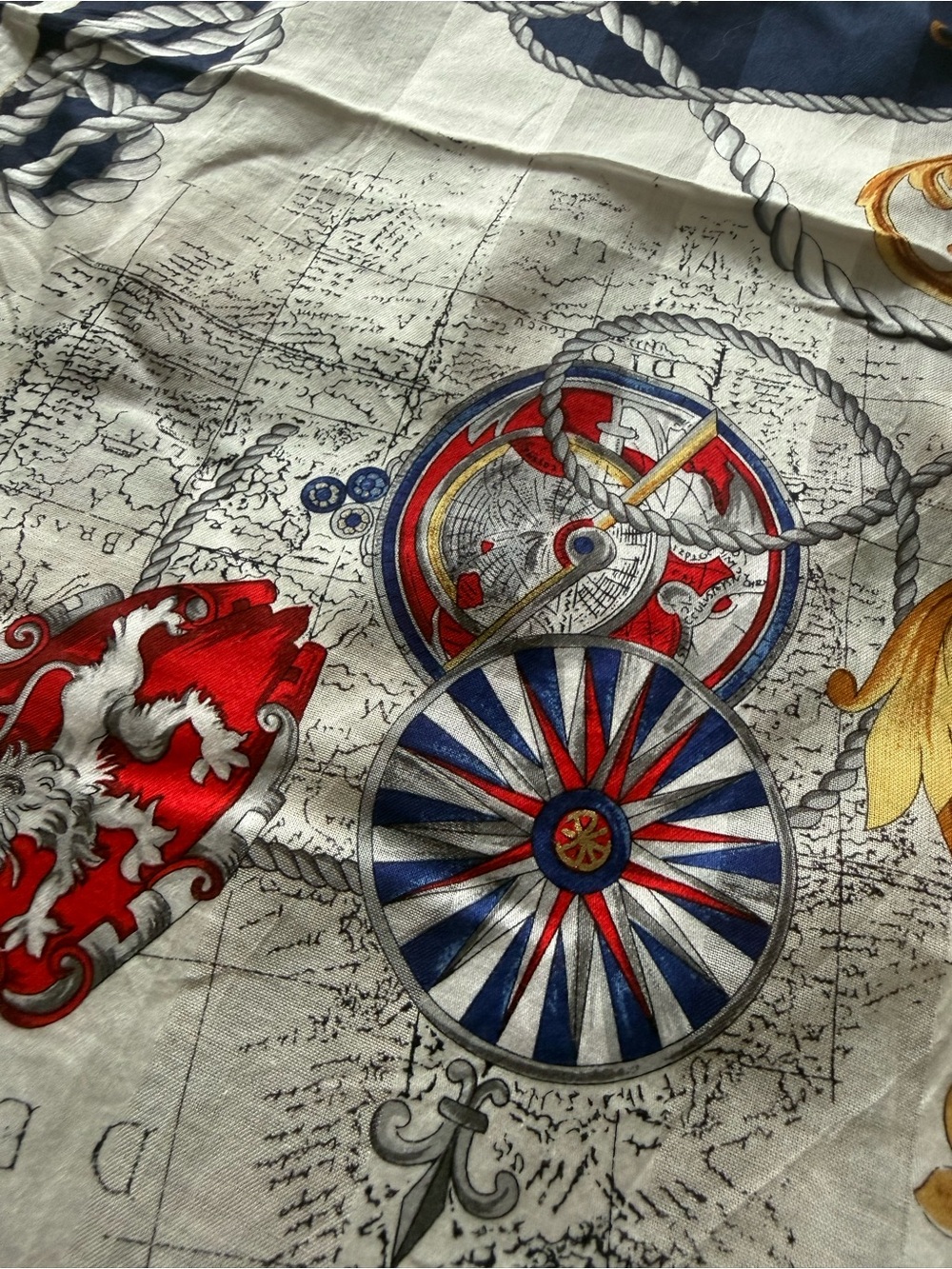 Handkerchief - Picture 3 of 8
